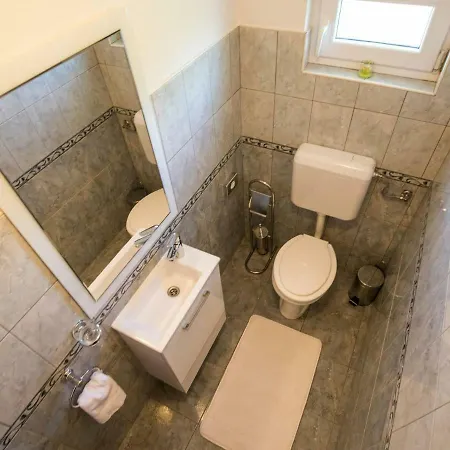 Holiday home Luxurious Holiday In Galovac With Swimming Pool
