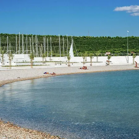 Luxurious Holiday In Galovac With Swimming Pool * Galovac (Zadar)