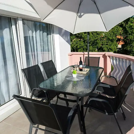 Luxurious Holiday In Galovac With Swimming Pool *
