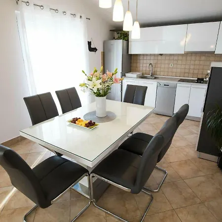 Luxurious Holiday In Galovac With Swimming Pool Galovac (Zadar)